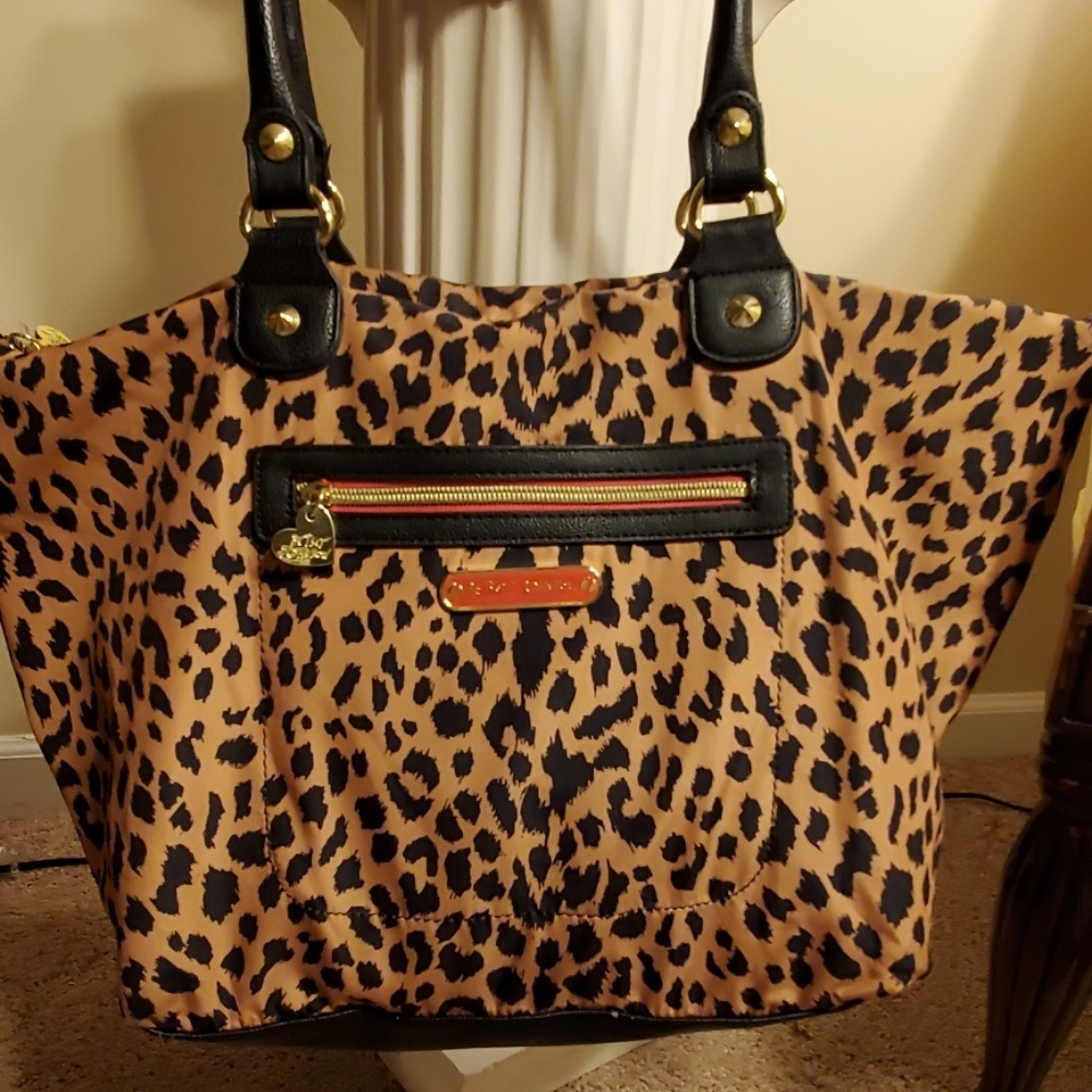 NWOT Betsy Johnson Bag - Picture 1 of 5